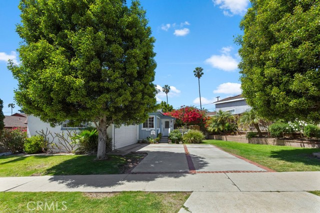 527 Blossom Lane, Redondo Beach, California 90278, 3 Bedrooms Bedrooms, ,1 BathroomBathrooms,Residential,Sold,Blossom Lane,OC22082269