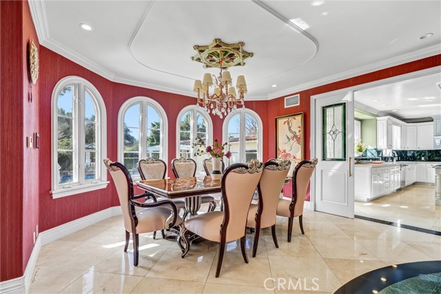 Detail Gallery Image 13 of 56 For 2290 Lombardy, San Marino,  CA 91108 - 5 Beds | 5 Baths