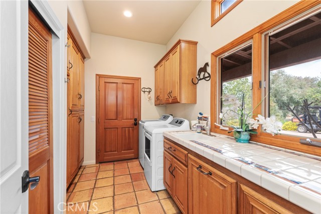 30505 Sloan Canyon Road, Castaic CA: https://media.crmls.org/medias/6bfd30b3-44b2-4f93-9c5b-087d2666f575.jpg