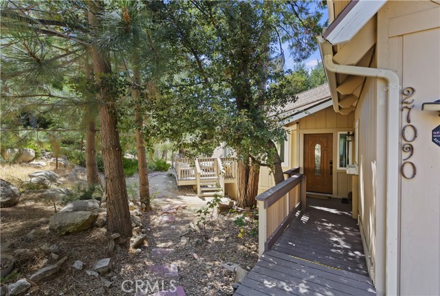 Detail Gallery Image 19 of 37 For 27090 Teakwood Ct, Lake Arrowhead,  CA 92352 - 3 Beds | 3 Baths