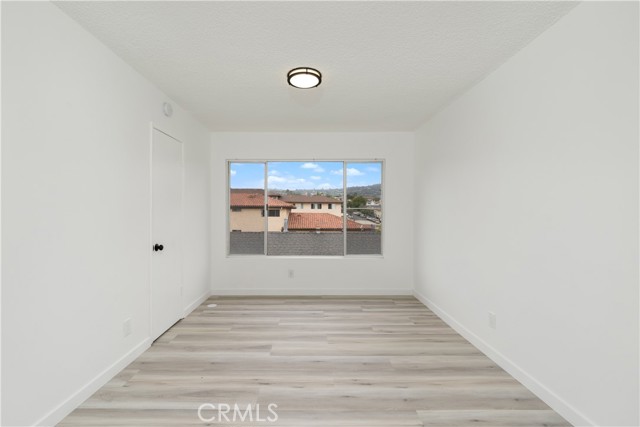 935 W 10th Street, San Pedro CA: https://media.crmls.org/medias/6bfdbbcb-768d-4a75-985c-3bb5c46f911a.jpg