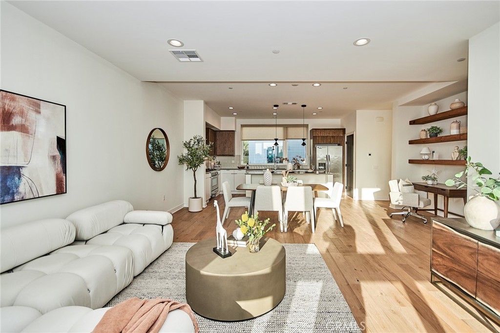 6Bfde25B 4Cbb 4Fbb A932 Eae9Fe08B395 1050 N Joels Place, Los Angeles, Ca 90012 &Lt;Span Style='BackgroundColor:transparent;Padding:0Px;'&Gt; &Lt;Small&Gt; &Lt;I&Gt; &Lt;/I&Gt; &Lt;/Small&Gt;&Lt;/Span&Gt;