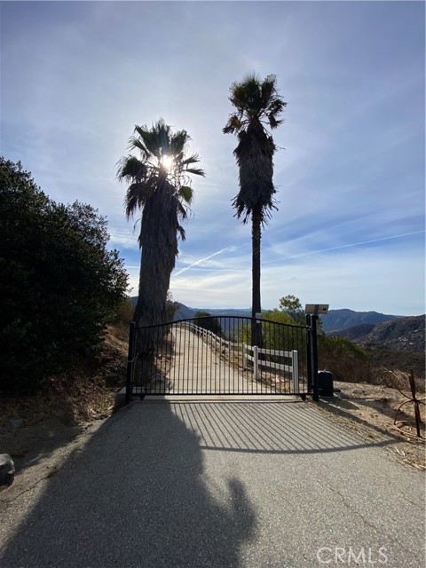 Detail Gallery Image 1 of 23 For 36211 Pala Del Norte Rd, Pala,  CA 92059 - 4 Beds | 3 Baths