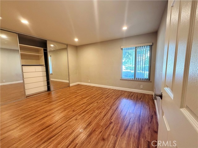 Detail Gallery Image 5 of 11 For 184 Tangelo, Irvine,  CA 92618 - 2 Beds | 1 Baths