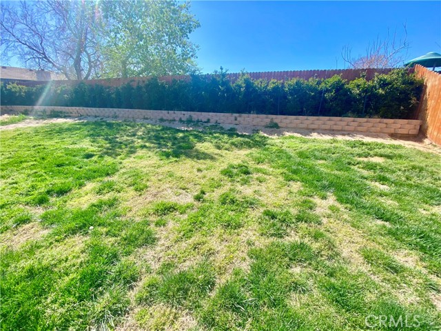 Detail Gallery Image 31 of 35 For 12654 Jade Road, Victorville,  CA 92392 - 4 Beds | 2 Baths