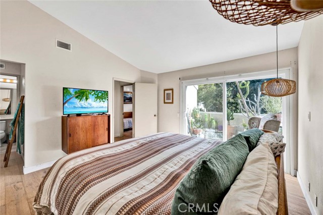 Detail Gallery Image 9 of 21 For 429 Deerfield, Irvine,  CA 92606 - 2 Beds | 1 Baths