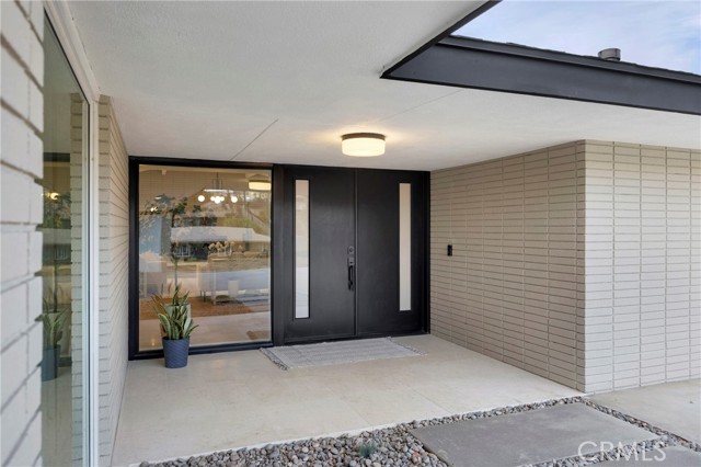 Detail Gallery Image 4 of 57 For 20079 Westpoint Dr, Riverside,  CA 92507 - 3 Beds | 2 Baths