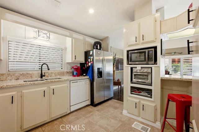 Detail Gallery Image 15 of 57 For 15181 Van Buren Bld #259,  Riverside,  CA 92504 - 2 Beds | 2 Baths