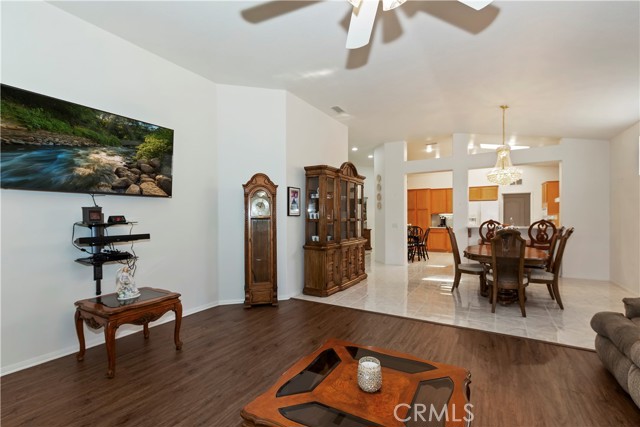 Detail Gallery Image 17 of 47 For 39965 via Oporta, Murrieta,  CA 92562 - 3 Beds | 2 Baths