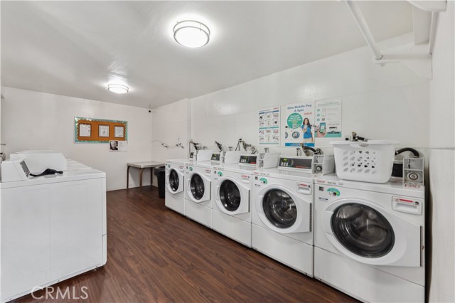 Detail Gallery Image 12 of 16 For 3649 Emerald St #127,  Torrance,  CA 90503 - 1 Beds | 1 Baths
