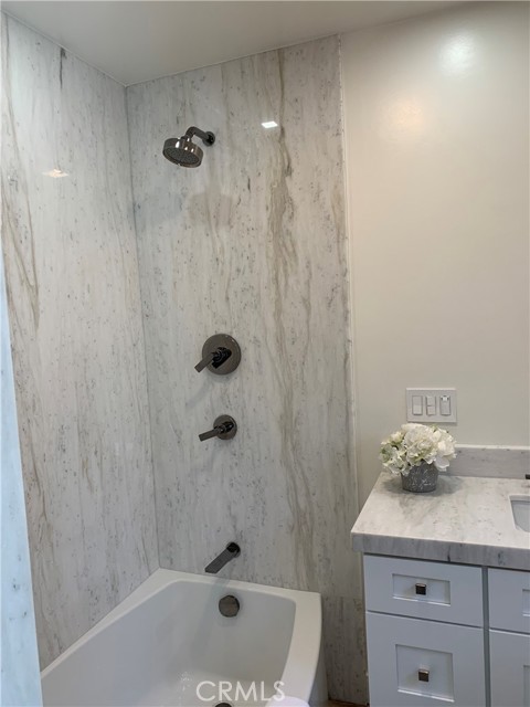 Detail Gallery Image 31 of 41 For 222 20th, Newport Beach,  CA 92663 - 3 Beds | 2 Baths