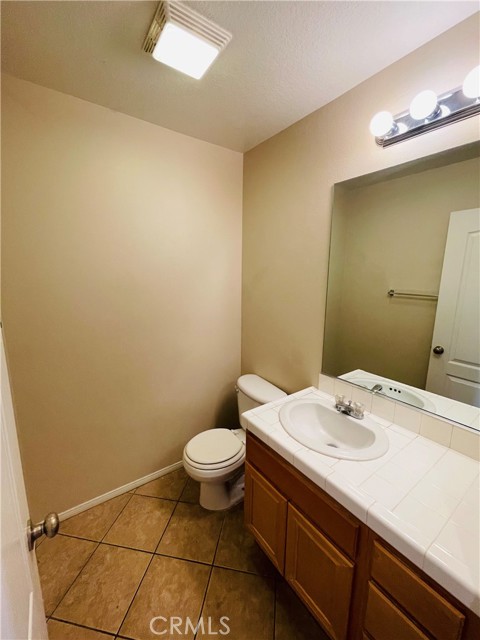 Detail Gallery Image 15 of 37 For 191 Spinnaker St, San Jacinto,  CA 92583 - 5 Beds | 2/1 Baths