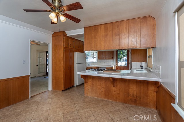 Detail Gallery Image 12 of 47 For 9730 Stonehurst Ave, Sun Valley,  CA 91352 - 3 Beds | 2 Baths