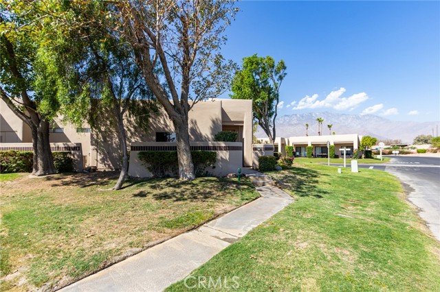 Image 41 of 64 For 67141 Chimayo Drive