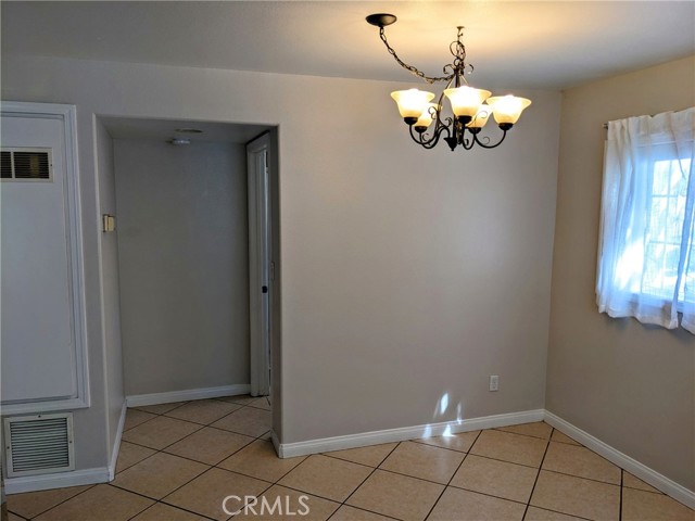 Detail Gallery Image 6 of 16 For 1927 Cloverfield Bld #2,  Santa Monica,  CA 90404 - 2 Beds | 2 Baths