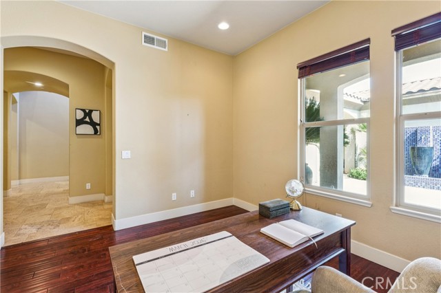 Detail Gallery Image 20 of 74 For 19262 Monterey St, Apple Valley,  CA 92308 - 5 Beds | 5/1 Baths