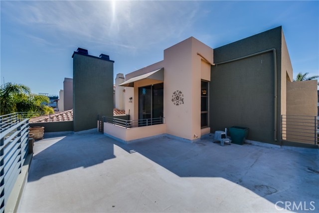 143 Union Jack Mall, Marina del Rey CA: https://media.crmls.org/medias/6c0696d8-b578-4d9d-a982-17deed141d1c.jpg