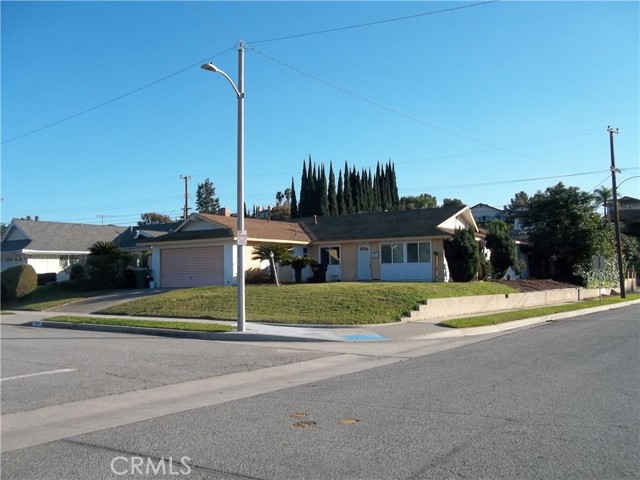 Detail Gallery Image 7 of 10 For 3300 E Millridge Dr, West Covina,  CA 91792 - 4 Beds | 2 Baths