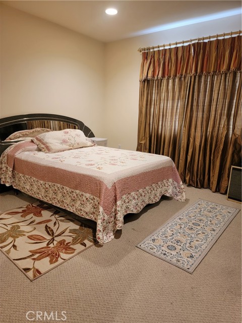 Detail Gallery Image 2 of 18 For 8009 Rose St, Paramount,  CA 90723 - 1 Beds | 1 Baths