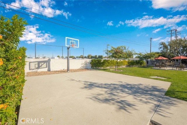 1540 Northwood Road, Seal Beach CA: https://media.crmls.org/medias/6c07f0c5-b5c5-4425-b698-582a90b4a79d.jpg