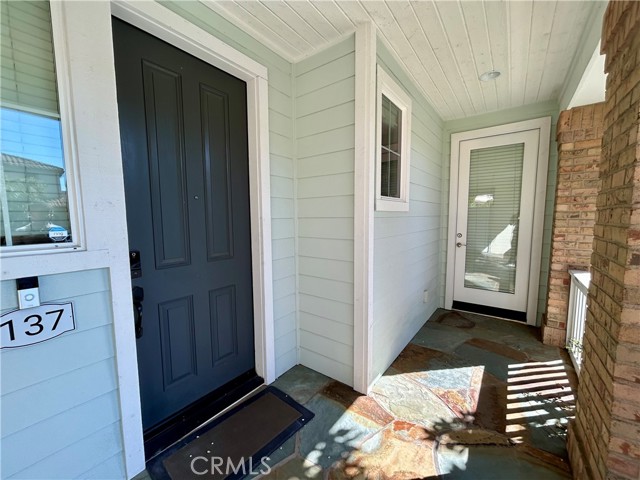 Detail Gallery Image 3 of 33 For 137 Carrotwood, Irvine,  CA 92618 - 4 Beds | 3/1 Baths