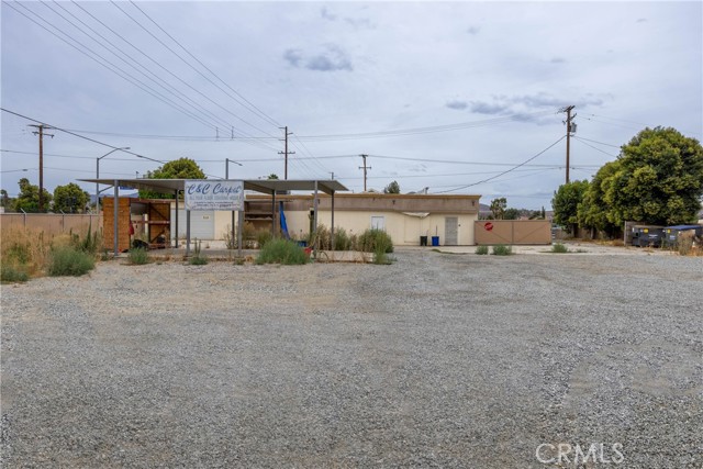 4490 E Florida Avenue, Hemet, California 92544, ,Commercial Lease,For Rent,4490 E Florida Avenue,CRPW24135694