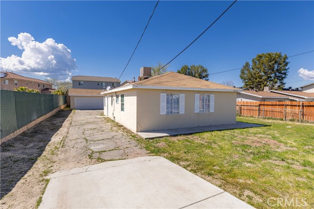 Image 3 for 43215 20Th St, Lancaster, CA 93534