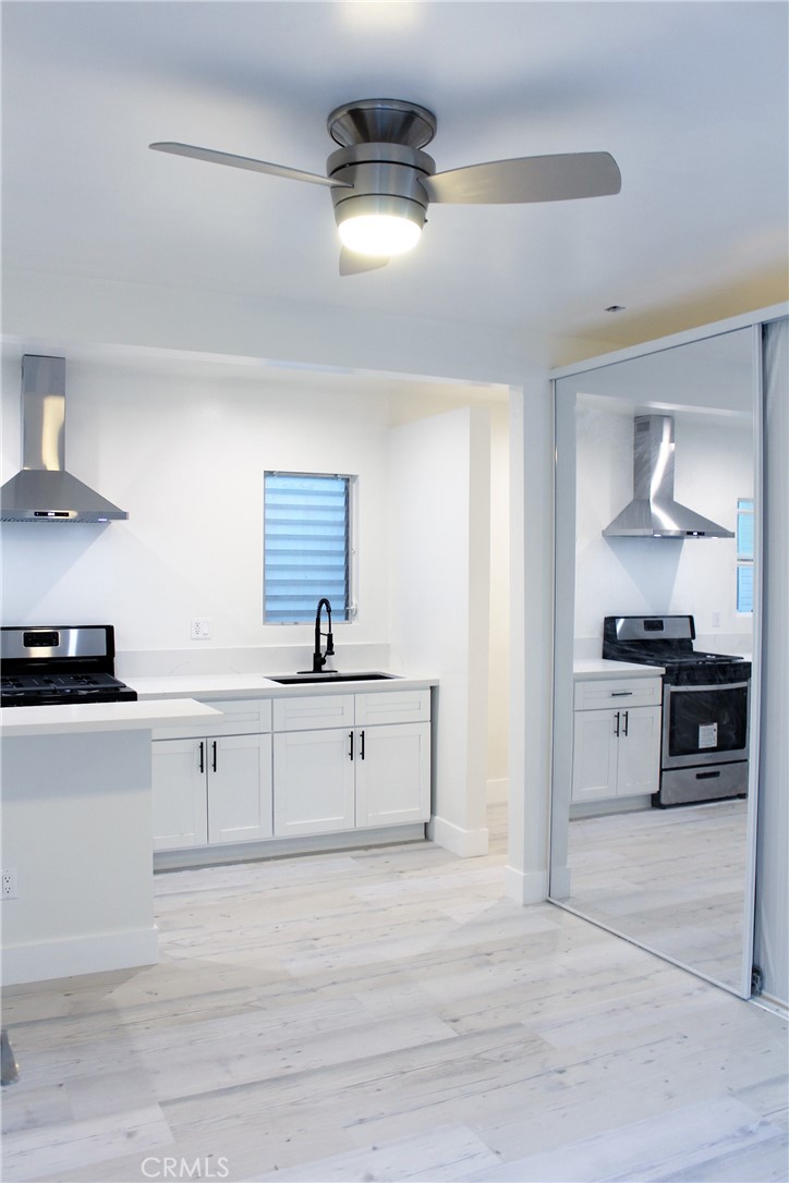 34 Ozone Ave #2