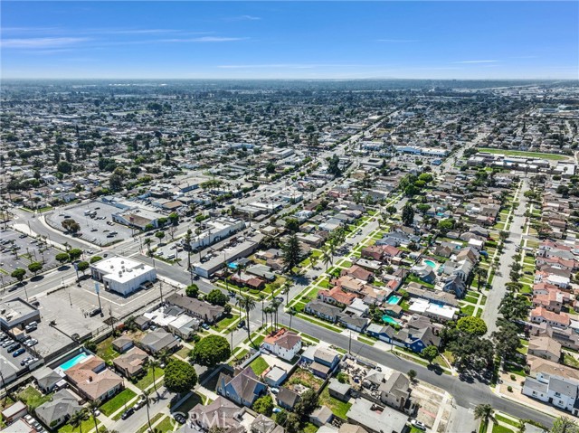 Detail Gallery Image 53 of 54 For 423 S Poinsettia Ave, Compton,  CA 90221 - 4 Beds | 3 Baths