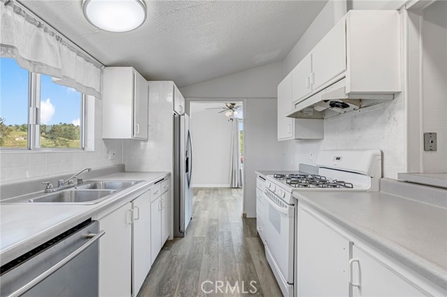 Image 15 of 36 For 27062 Road 400