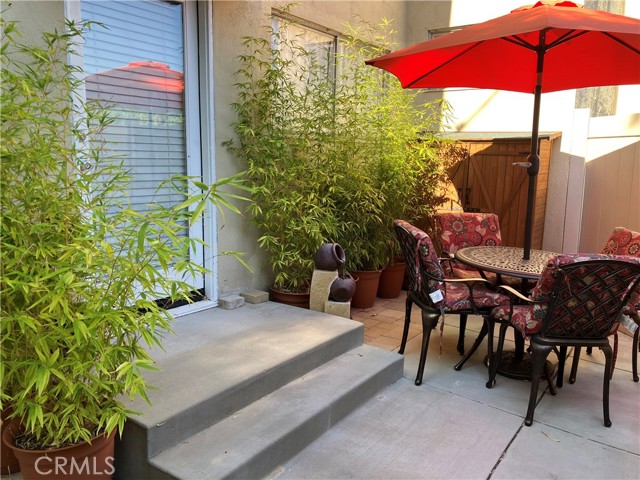 Detail Gallery Image 17 of 19 For 11138 Aqua Vista St #67,  Studio City,  CA 91602 - 1 Beds | 1 Baths