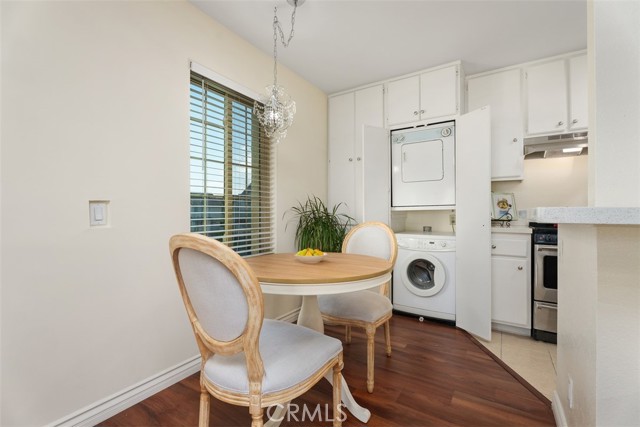 23242 La Mar, Mission Viejo CA: https://media.crmls.org/medias/6c0bbf37-3ab7-4b92-8678-e54900d93bc2.jpg