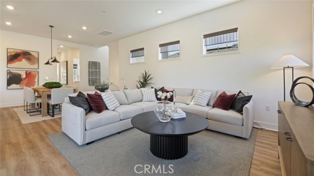 Detail Gallery Image 7 of 34 For 300 Junco, Irvine,  CA 92618 - 3 Beds | 3 Baths