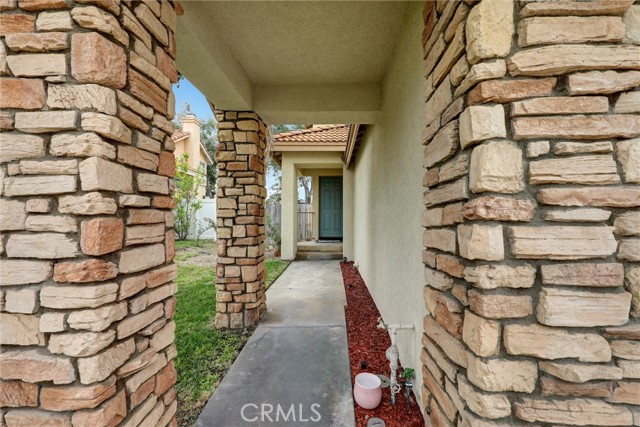 Image 3 for 14237 Plumas Court, Fontana, CA 92336