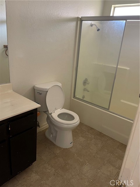 Image 6 of 8 For 22900 Canyon Lake Drive