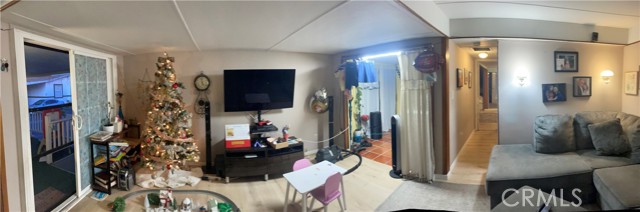 Detail Gallery Image 16 of 40 For 22600 Normandie Ave #32,  Torrance,  CA 90502 - 1 Beds | 1 Baths