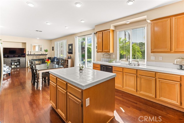 8800 Camino Limon Road, Corona CA: https://media.crmls.org/medias/6c0d445c-2950-416a-aa41-d527636bf575.jpg