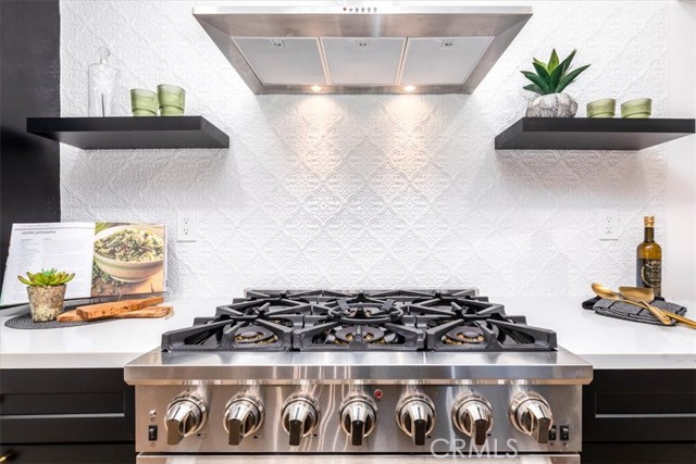 Detail Gallery Image 11 of 25 For 312 N Bronson Ave, Los Angeles,  CA 90004 - 2 Beds | 1 Baths