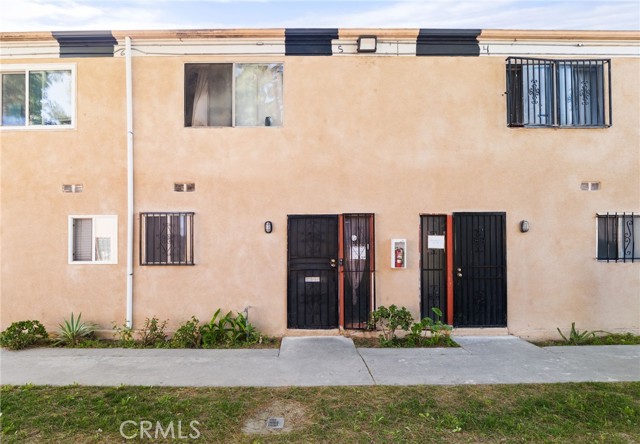 Detail Gallery Image 2 of 20 For 1001 E Camile #A2,  Santa Ana,  CA 92701 - 2 Beds | 1/1 Baths