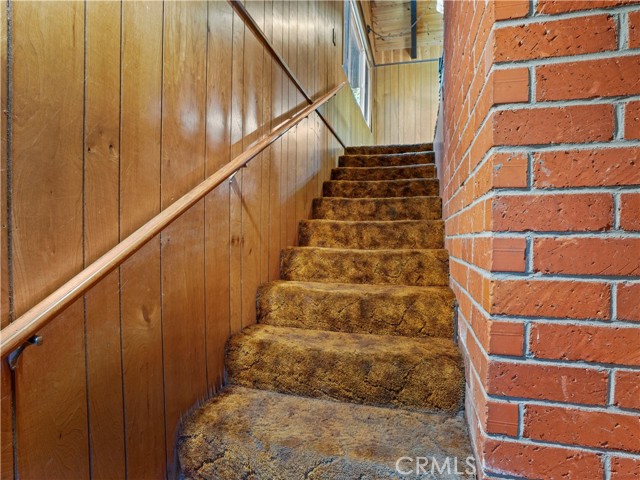 Detail Gallery Image 17 of 33 For 1155 Chateau, Crestline,  CA 92325 - 3 Beds | 1 Baths