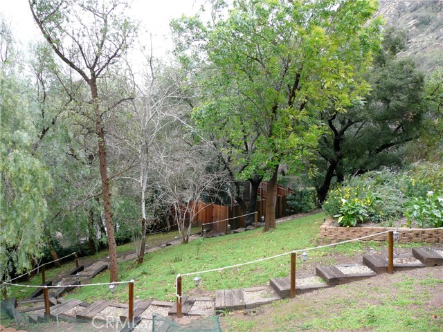 Detail Gallery Image 36 of 36 For 1248 Rocky Rd #2,  Simi Valley,  CA 93063 - 2 Beds | 2/1 Baths