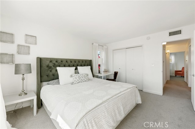 16267 Barneston Street, Granada Hills CA: https://media.crmls.org/medias/6c0ed6d2-45df-408e-98e2-fded01352d3b.jpg