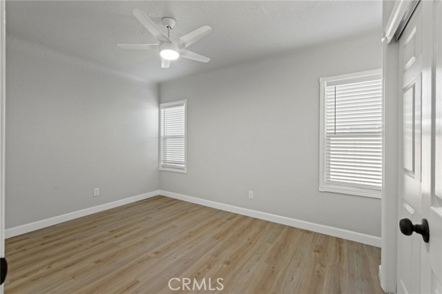 211 E Grangeville Boulevard, Hanford CA: https://media.crmls.org/medias/6c0f07c6-8aa0-44fd-ad6e-dff4f2be0fbd.jpg