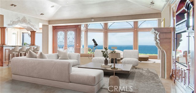 71 Marguerite Drive, Rancho Palos Verdes CA: https://media.crmls.org/medias/6c0f96aa-fb7b-4925-a9eb-4c561f275515.jpg