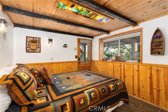 Detail Gallery Image 13 of 31 For 132 Winding Ln, Big Bear City,  CA 92314 - 2 Beds | 1/1 Baths