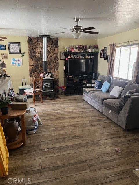 11847 Pinon Avenue, Hesperia CA: https://media.crmls.org/medias/6c102631-e873-4d46-a570-8db5478abe2c.jpg