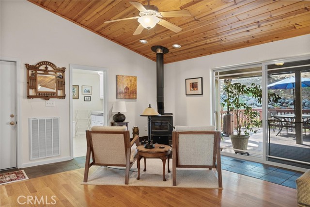 Detail Gallery Image 17 of 57 For 5056 Hooper Ln, Chico,  CA 95928 - 5 Beds | 3 Baths