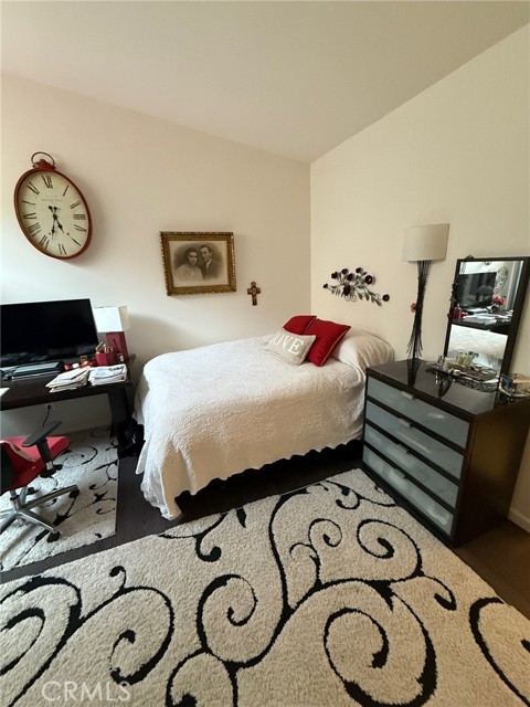 Image 8 of 19 For 8566 Fallbrook Circle C704b