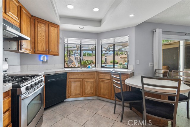 Detail Gallery Image 9 of 46 For 1433 Bentley Court, San Dimas,  CA 91773 - 4 Beds | 3 Baths