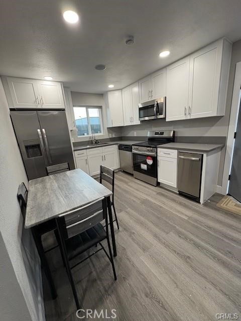 Detail Gallery Image 7 of 7 For 10421 El Centro, Oak Hills,  CA 92344 - 0 Beds | 2 Baths
